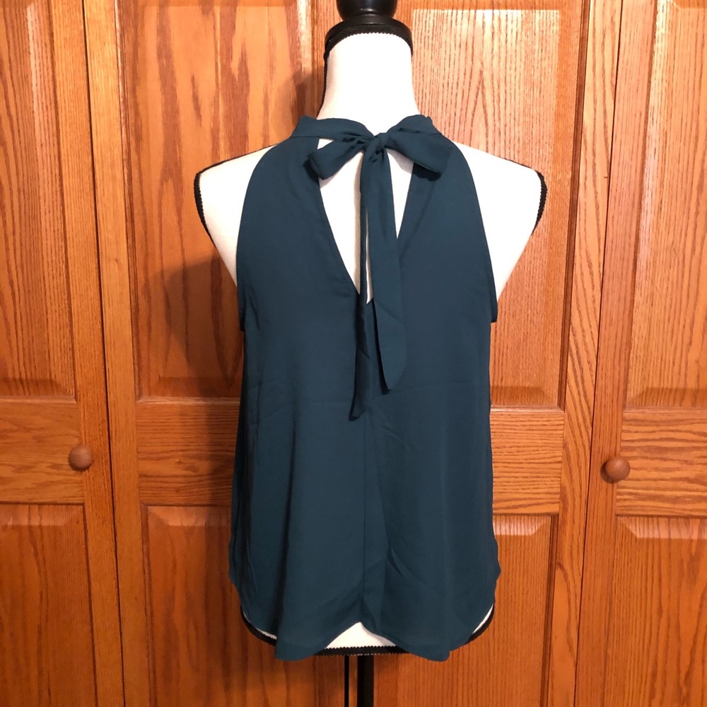 Three Ena Bow Sleeveless Top